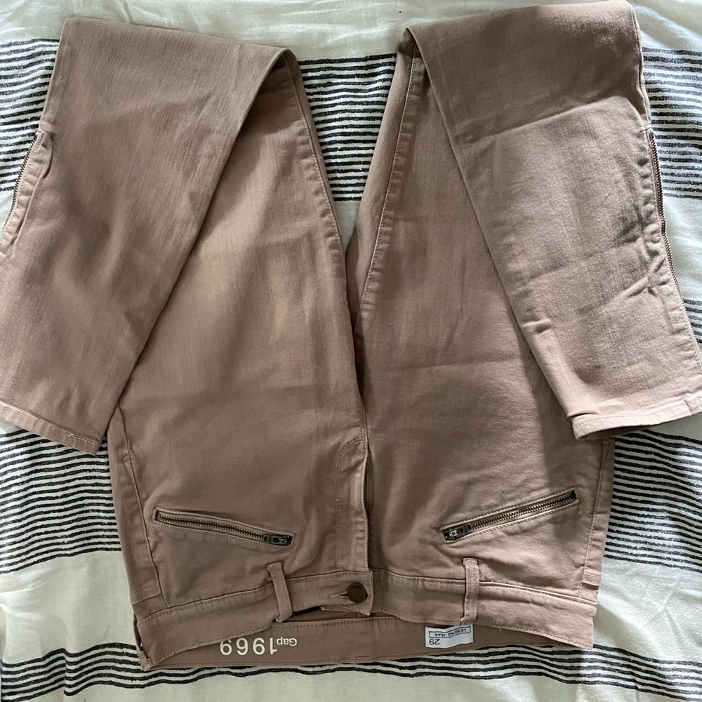 Gap beige legging jean size 29